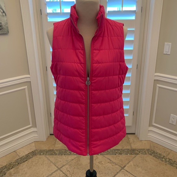 MICHAEL Michael Kors Jackets & Blazers - Michael Kors puffer vest